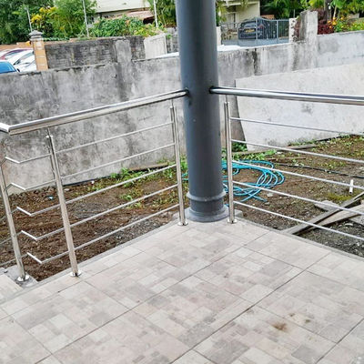 Dış Mekan Paslanmaz Çelik Merdiven Küpeşte Inox Çit 201 304 316 Sınıfı