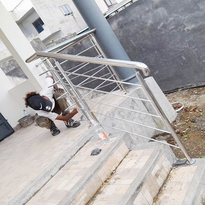 Dış Mekan Paslanmaz Çelik Merdiven Küpeşte Inox Çit 201 304 316 Sınıfı