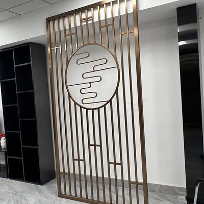 Dekoratif 1250mm Paslanmaz Çelik Ekran Bölme Lazer Kesim Otel Restoran Metal Oda Bölücü