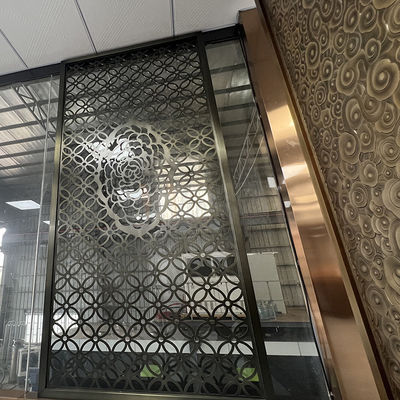 201 304 316 Sınıf Renkli Bitmiş Restoran Paslanmaz Çelik Duvar Panelleri 1500mm