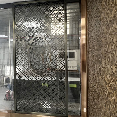 201 304 316 Sınıf Renkli Bitmiş Restoran Paslanmaz Çelik Duvar Panelleri 1500mm