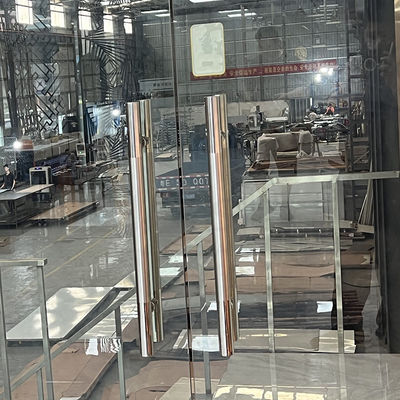 Ana Renkler Paslanmaz Çelik Metal İmalat Ayna Bitmiş Özel Kapı Kolu İmalatı
