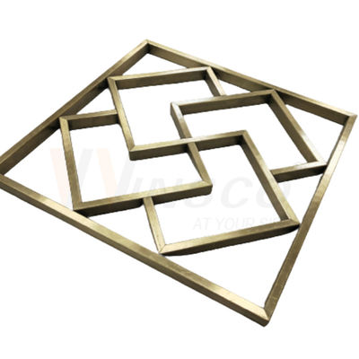 Özelleştirilmiş Titanyum Altın Paslanmaz Çelik Metal İmalat Geometrik Soyut Duvar Heykel Sanatı