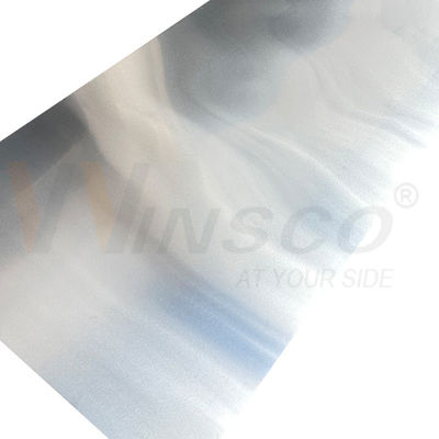 Küçük Tolerans 304 304L Sınıf 1250mmx2500mm Mill Edge No.4 Satin fırçalanmış paslanmaz çelik metal levhası