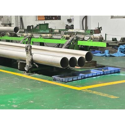 127 mm geniş çaplı kalın duvarlı paslanmaz çelik inox yuvarlak boru SUS201/304/316. Tıbbi ekipman, havacılık ve zorlu çevre projeleri için korozyona dayanıklı ve yüksek mukavemetli.