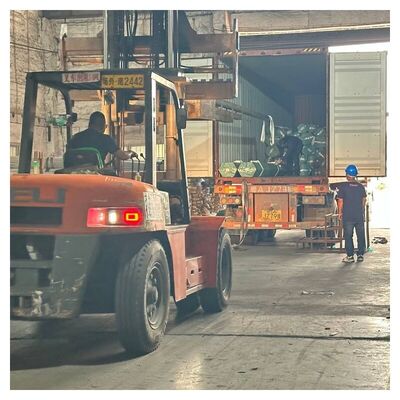3'' OD 1.2mm-5.0mm Kalınlığı Inox Yuvarlak Tüp SUS 201 304 316 Ayna Saten Dönüşüm 76.2mm Paslanmaz Çelik Tüp