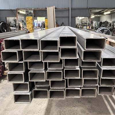 150x300mm Büyük Boyutlu Saldırılmış Paslanmaz Çelik Dörtgen Tüp SS201 SS304 SS316 İnşaat ve Üretim için