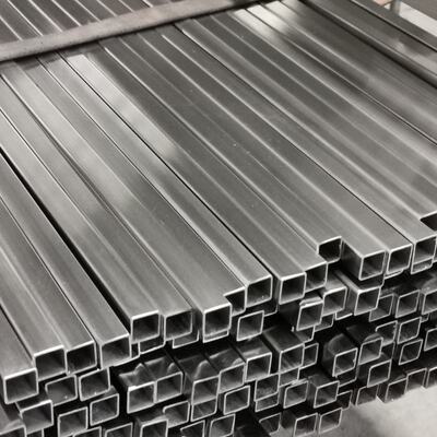 0.6mm-3.5mm Kalınlığı Ayna Satin Yüzeyi 201 304 316 Sınıf 30mmx30mm Paslanmaz Çelik Inox Kare Tüp Borusu