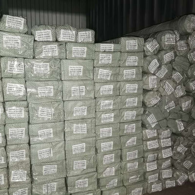 0.6mm-3.5mm Kalınlığı Ayna Satin Yüzeyi 201 304 316 Sınıf 30mmx30mm Paslanmaz Çelik Inox Kare Tüp Borusu